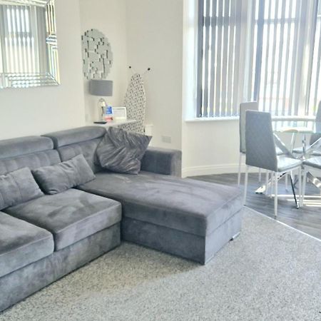 Deluxe Apartments On Mersey One Μπλάκπουλ Εξωτερικό φωτογραφία